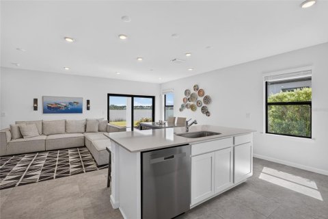 Villa ou maison à vendre à Sarasota, Floride: 4 chambres, 147.81 m2 № 2138355 - photo 13