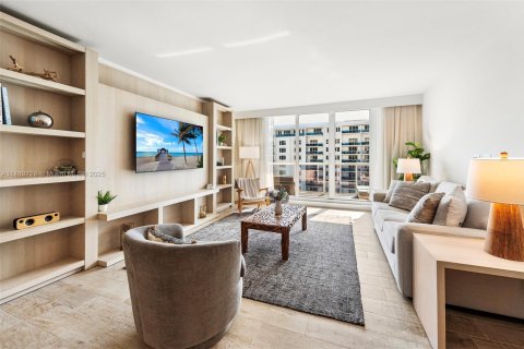 Снять в аренду кондоминиум в Майами-Бич, Флорида 1 спальня, 80.45м2, № 2022957 - фото 7