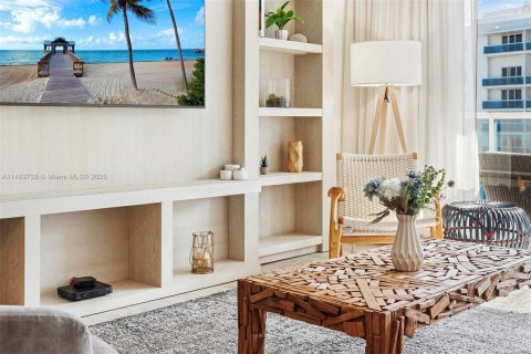 Снять в аренду кондоминиум в Майами-Бич, Флорида 1 спальня, 80.45м2, № 2022957 - фото 10