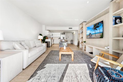 Снять в аренду кондоминиум в Майами-Бич, Флорида 1 спальня, 80.45м2, № 2022957 - фото 12