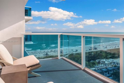 Снять в аренду кондоминиум в Майами-Бич, Флорида 1 спальня, 80.45м2, № 2022957 - фото 3