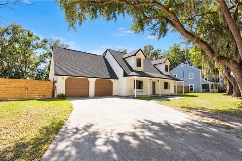 Villa ou maison à vendre à Kissimmee, Floride: 3 chambres, 229.28 m2 № 2419371 - photo 2