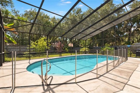 Villa ou maison à vendre à Kissimmee, Floride: 3 chambres, 229.28 m2 № 2419371 - photo 28