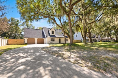 Villa ou maison à vendre à Kissimmee, Floride: 3 chambres, 229.28 m2 № 2419371 - photo 3