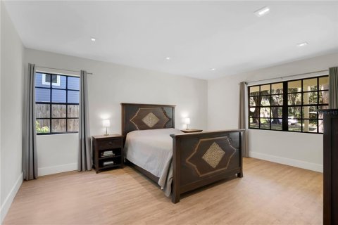 Villa ou maison à vendre à Kissimmee, Floride: 3 chambres, 229.28 m2 № 2419371 - photo 13