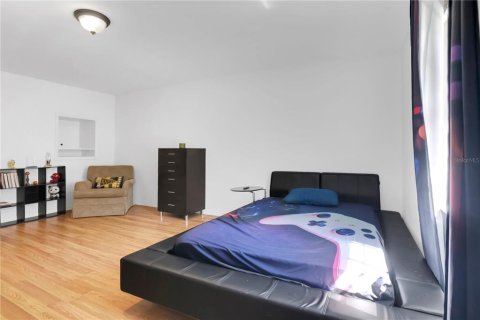 Villa ou maison à vendre à Kissimmee, Floride: 3 chambres, 229.28 m2 № 2419371 - photo 21
