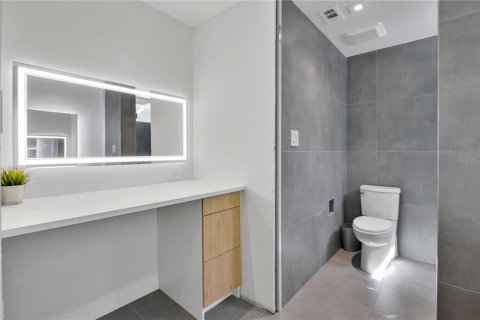 Villa ou maison à vendre à Kissimmee, Floride: 3 chambres, 229.28 m2 № 2419371 - photo 16