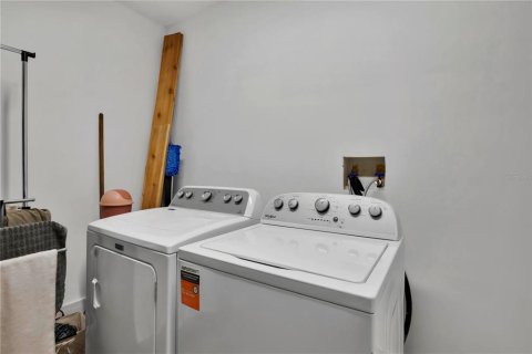Villa ou maison à vendre à Kissimmee, Floride: 3 chambres, 229.28 m2 № 2419371 - photo 27