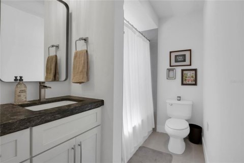 Villa ou maison à vendre à Kissimmee, Floride: 3 chambres, 229.28 m2 № 2419371 - photo 24