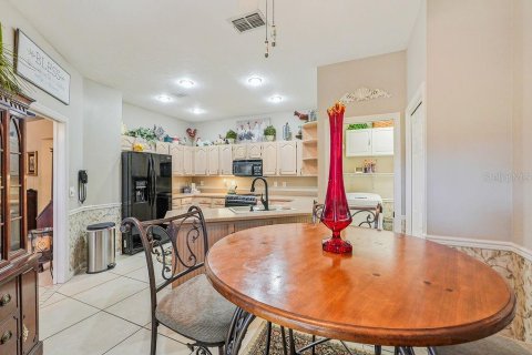 Condominio en venta en Plant City, Florida, 3 dormitorios, 198.07 m2 № 2095271 - foto 14