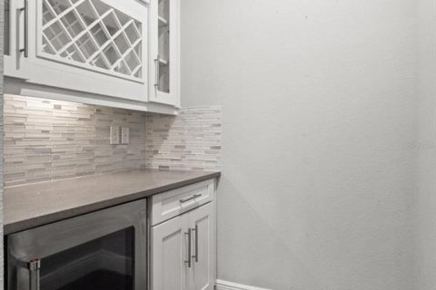 Villa ou maison à vendre à Orlando, Floride: 4 chambres, 255.3 m2 № 2388955 - photo 18
