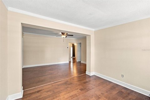 Casa en venta en Tampa, Florida, 3 dormitorios, 141.86 m2 № 2314525 - foto 4