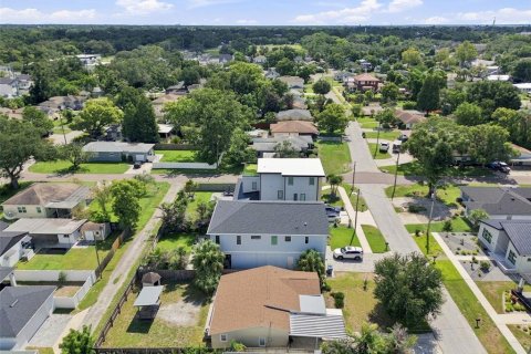 Casa en venta en Tampa, Florida, 3 dormitorios, 141.86 m2 № 2314525 - foto 30