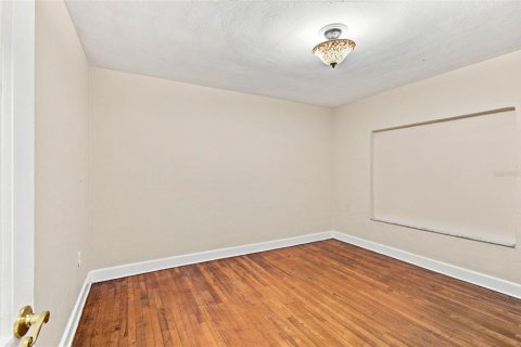 Casa en venta en Tampa, Florida, 3 dormitorios, 141.86 m2 № 2314525 - foto 17