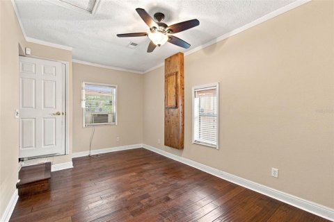 Casa en venta en Tampa, Florida, 3 dormitorios, 141.86 m2 № 2314525 - foto 13