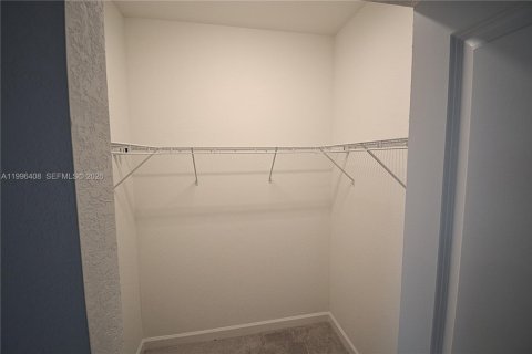 Villa ou maison à louer à Miami, Floride: 3 chambres, 137.77 m2 № 2064425 - photo 22