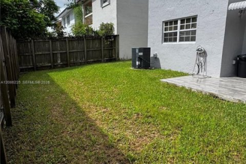 Villa ou maison à louer à Homestead, Floride: 3 chambres, 122.72 m2 № 2367866 - photo 19