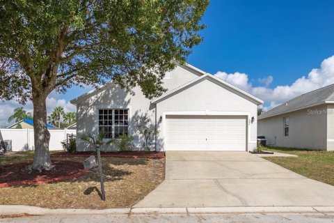 Casa en venta en Davenport, Florida, 3 dormitorios, 121.7 m2 № 1911058 - foto 1