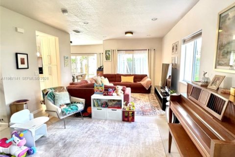 Villa ou maison à vendre à Homestead, Floride: 4 chambres, 163.69 m2 № 2081369 - photo 4