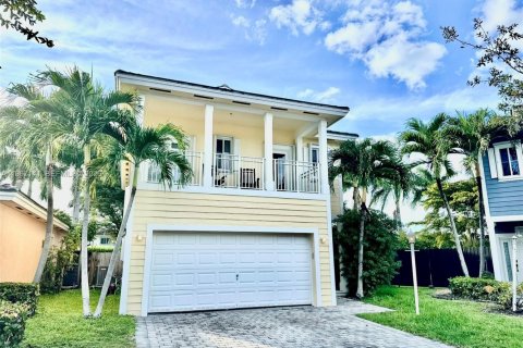 Villa ou maison à vendre à Homestead, Floride: 4 chambres, 163.69 m2 № 2081369 - photo 2