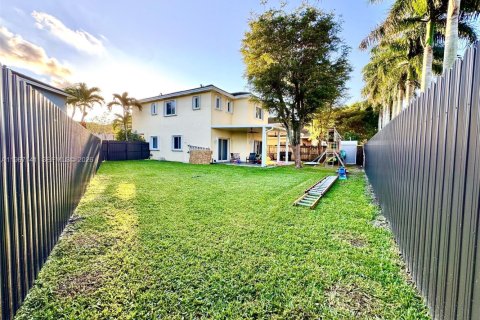 Villa ou maison à vendre à Homestead, Floride: 4 chambres, 163.69 m2 № 2081369 - photo 9