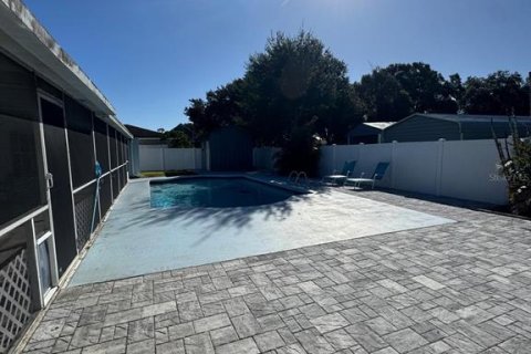 Villa ou maison à louer à Kissimmee, Floride: 3 chambres, 173.17 m2 № 2426021 - photo 19