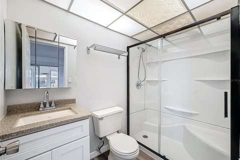 Condo in Sun City Center, Florida, 1 bedroom № 2196131 - photo 21