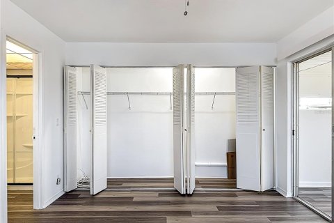 Condo in Sun City Center, Florida, 1 bedroom № 2196131 - photo 20