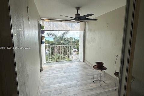 Снять в аренду кондоминиум в Майами-Бич, Флорида 1 спальня, 93.46м2, № 2036192 - фото 12