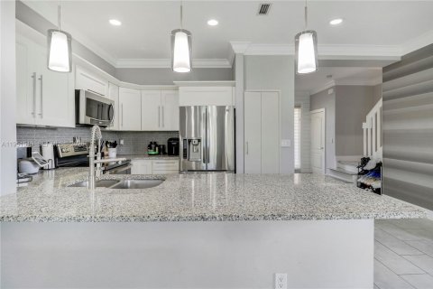 Купить таунхаус в Ривьера-Бич, Флорида 3 спальни, 148.46м2, № 2008812 - фото 14