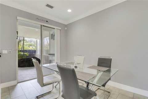 Купить таунхаус в Ривьера-Бич, Флорида 3 спальни, 148.46м2, № 2008812 - фото 8