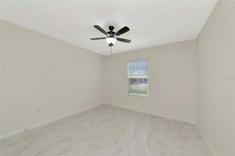 Villa ou maison à vendre à Bradenton, Floride: 3 chambres, 155.33 m2 № 2098685 - photo 17