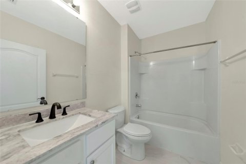 Villa ou maison à vendre à Bradenton, Floride: 3 chambres, 155.33 m2 № 2098685 - photo 13
