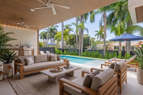 Casa en venta en Hollywood, Florida, 5 dormitorios, 298.87 m2 № 2257981 - foto 6