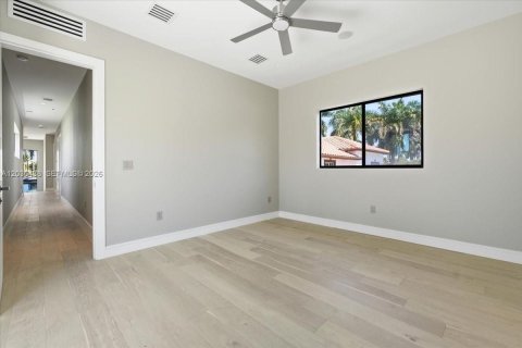 Casa en venta en Hollywood, Florida, 5 dormitorios, 298.87 m2 № 2257981 - foto 30