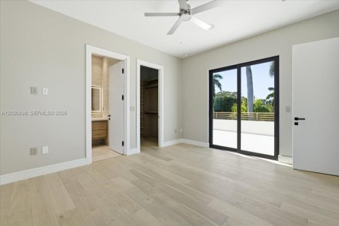 Casa en venta en Hollywood, Florida, 5 dormitorios, 298.87 m2 № 2257981 - foto 29