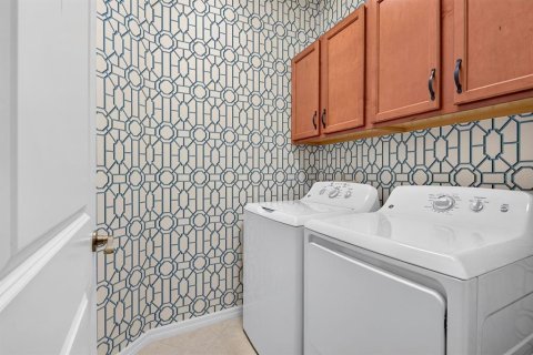 Villa ou maison à vendre à Bradenton, Floride: 2 chambres, 141.68 m2 № 2342103 - photo 11