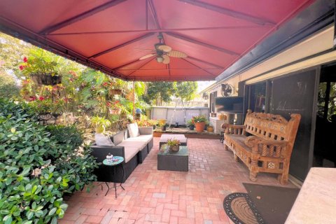 House in Fort Lauderdale, Florida 3 bedrooms, 144 sq.m. № 2378865 - photo 5