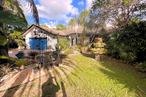 House in Fort Lauderdale, Florida 3 bedrooms, 144 sq.m. № 2378865 - photo 8