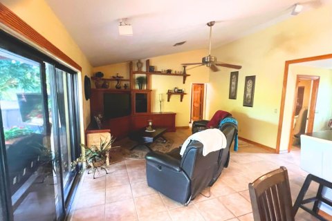 House in Fort Lauderdale, Florida 3 bedrooms, 144 sq.m. № 2378865 - photo 20