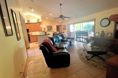 House in Fort Lauderdale, Florida 3 bedrooms, 144 sq.m. № 2378865 - photo 13
