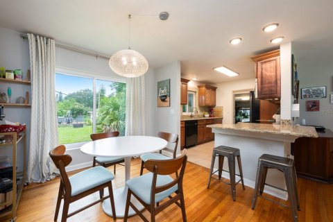 Casa en venta en Orlando, Florida, 3 dormitorios, 139.73 m2 № 1899866 - foto 5
