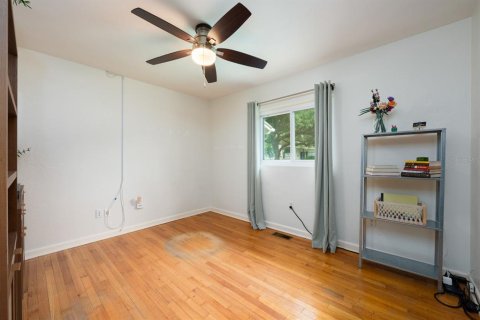Casa en venta en Orlando, Florida, 3 dormitorios, 139.73 m2 № 1899866 - foto 17