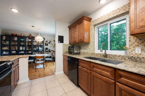 Casa en venta en Orlando, Florida, 3 dormitorios, 139.73 m2 № 1899866 - foto 6