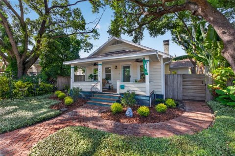 Casa en Saint Petersburg, Florida 4 dormitorios, 152.73 m2 № 2362652