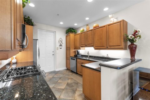Copropriété à vendre à Sunrise, Floride: 3 chambres, 188.13 m2 № 2189416 - photo 10