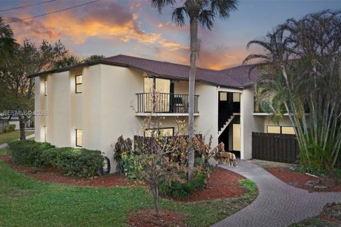 Copropriété à vendre à St. Lucie, Floride: 2 chambres, 83.61 m2 № 2031473 - photo 2