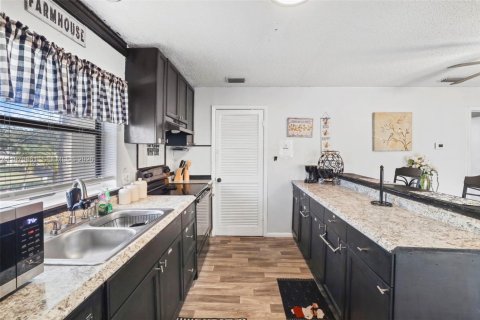 Copropriété à vendre à St. Lucie, Floride: 2 chambres, 83.61 m2 № 2031473 - photo 5