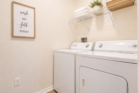 Copropriété à louer à Orlando, Floride: 1 chambre, 78.97 m2 № 2385925 - photo 11