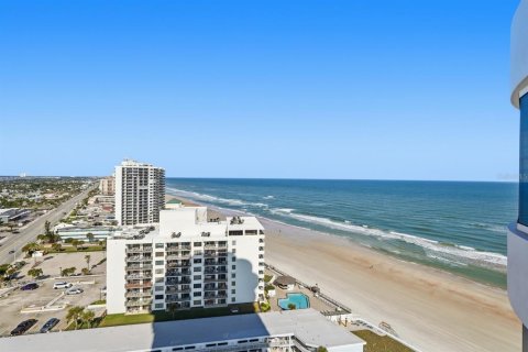 Condominio en venta en Daytona Beach, Florida, 2 dormitorios, 118.45 m2 № 2155755 - foto 6